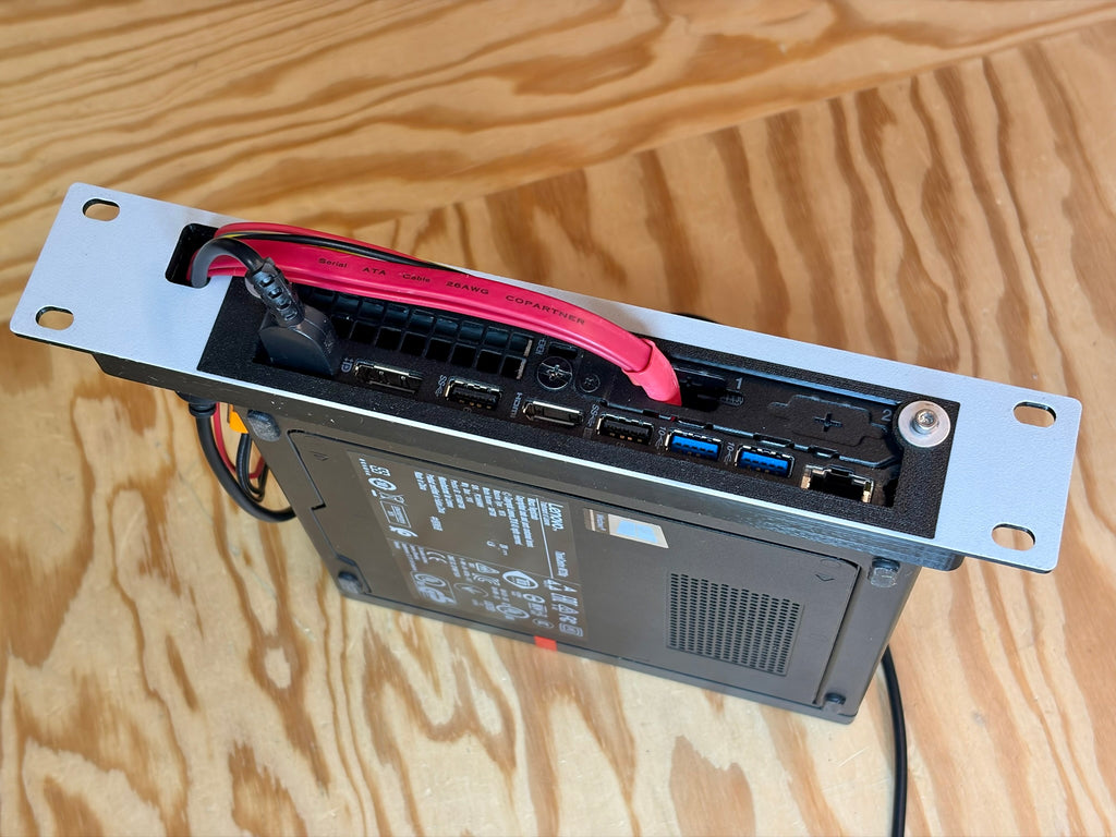 ThinkCenter 10 inch rack mount
