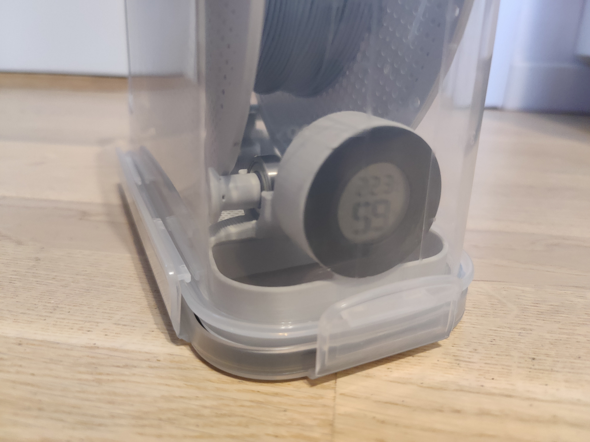 Upside Down Filament Dry Box with Round Hygrometer