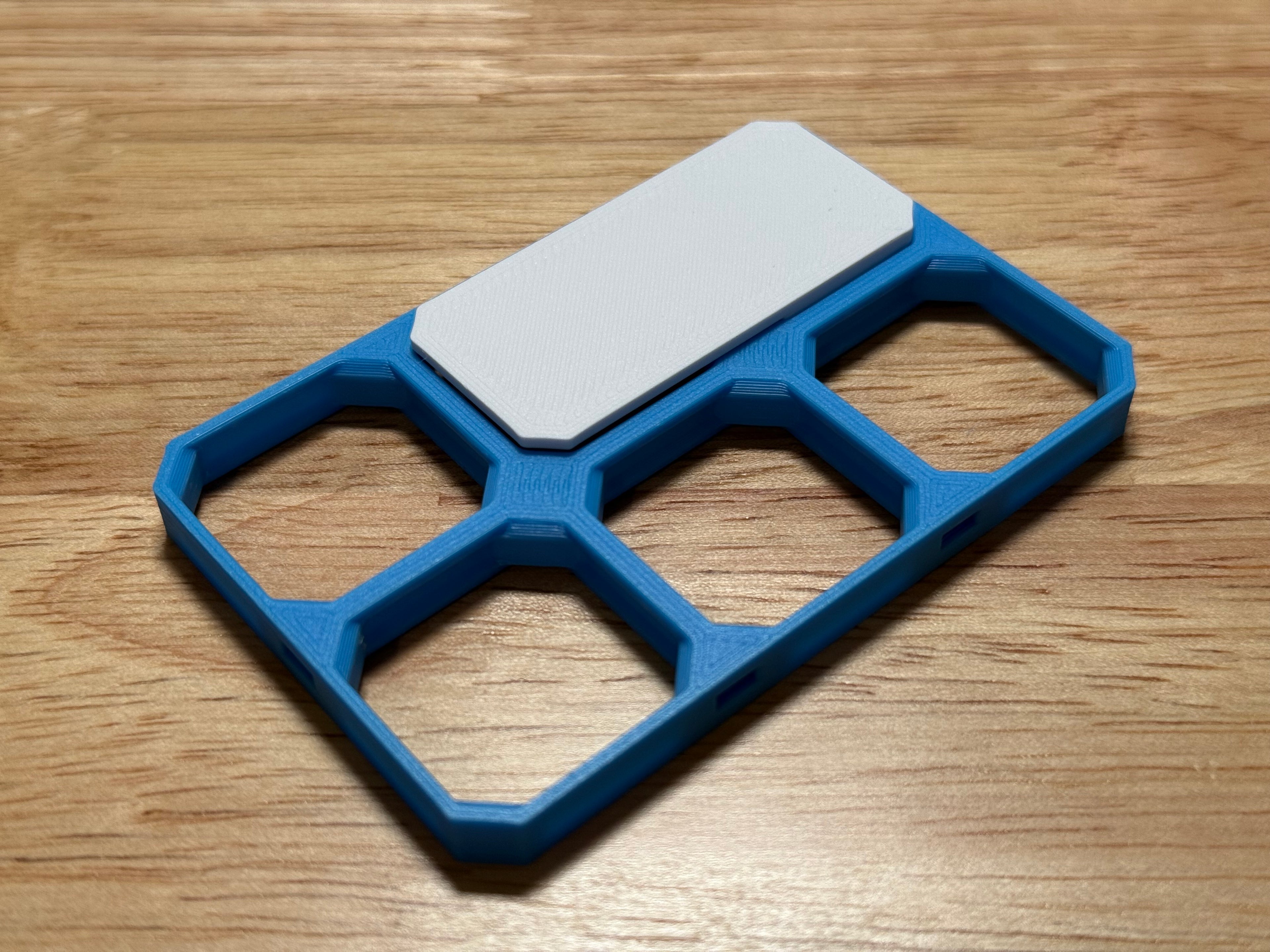 openGrid - Adhesive Wall Mount