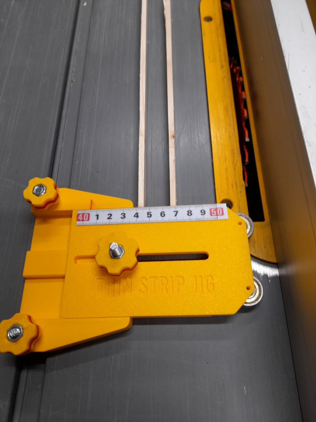 Thin Rip Table Saw Jig Dewalt