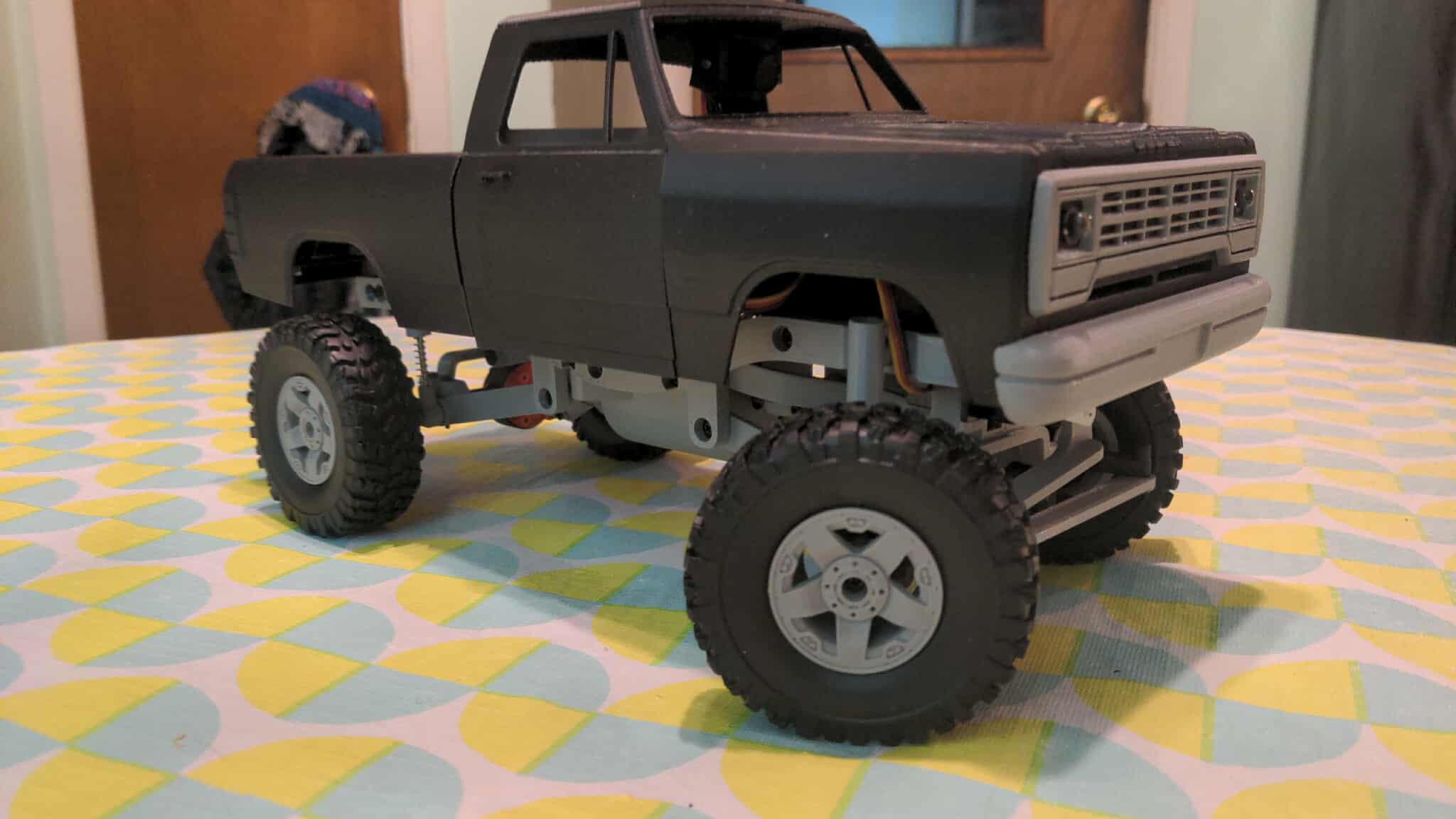 1:16 80's Dodge Ram (version 2)