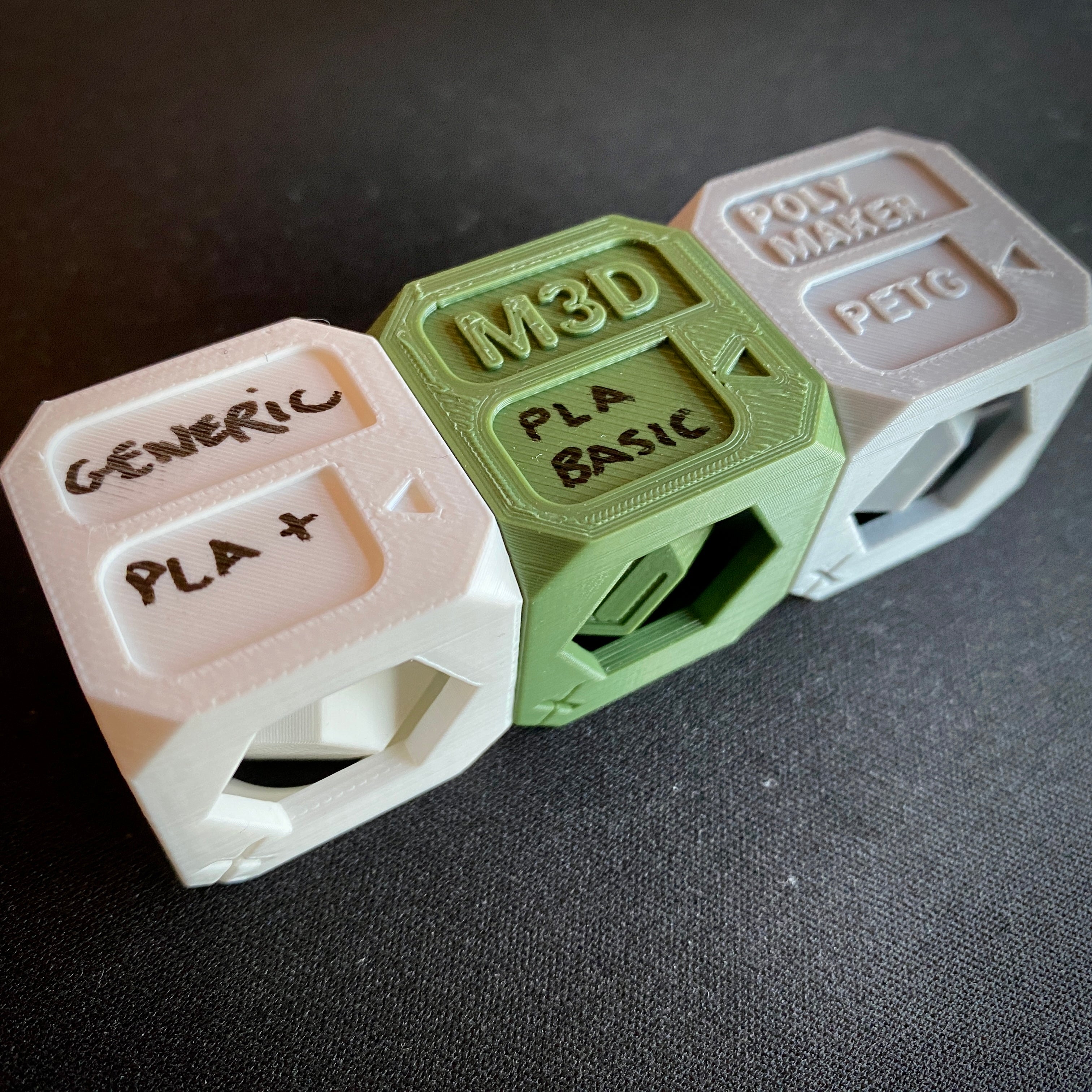 INFILL3D-CALIBRATION CUBE/FILAMENT SWATCH/FIDGET CUBE