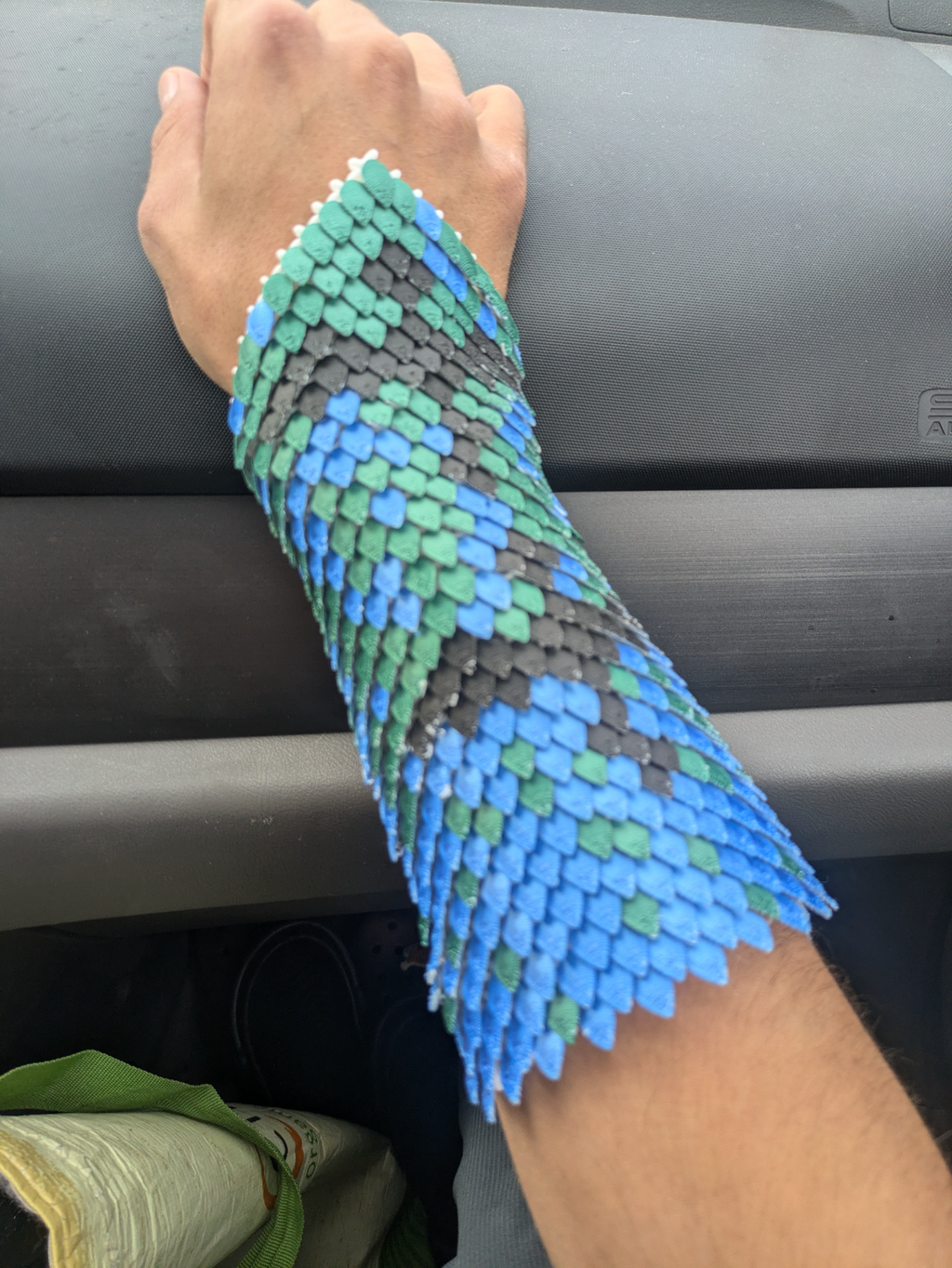 chainmail fabric arm bracer