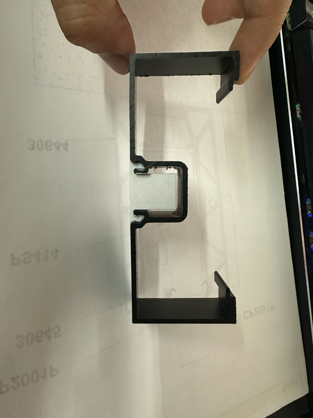 6mm glass flush glaze system cover
