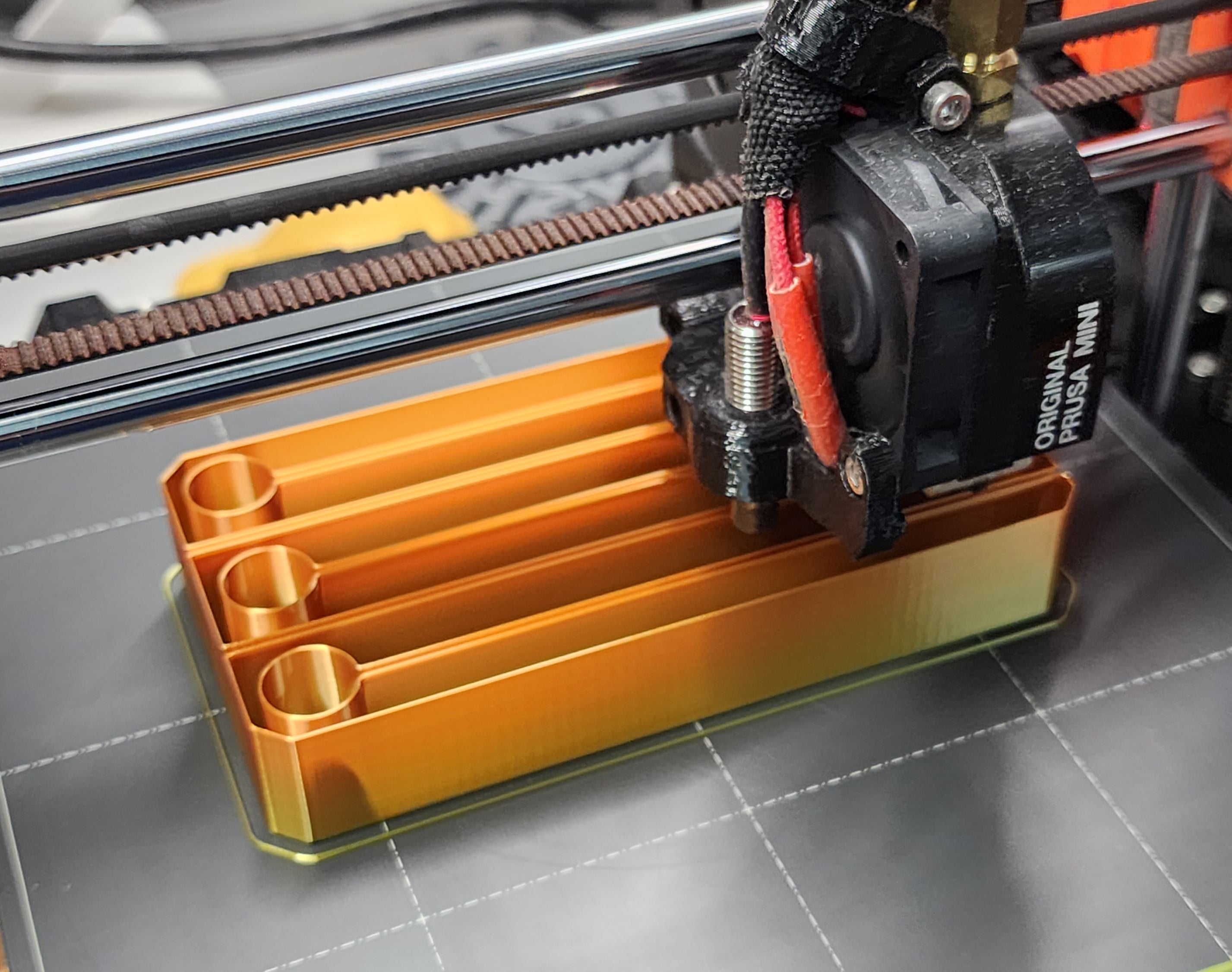 Letter & Pen Organizer - Vase Mode