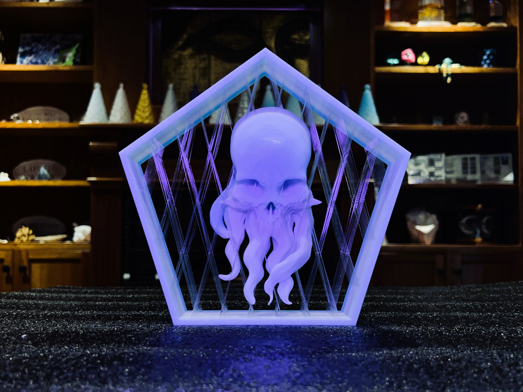 Suspended Tentacle Skull