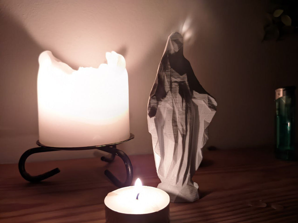 Virgin Mary Figurine [ Low-Poly ]