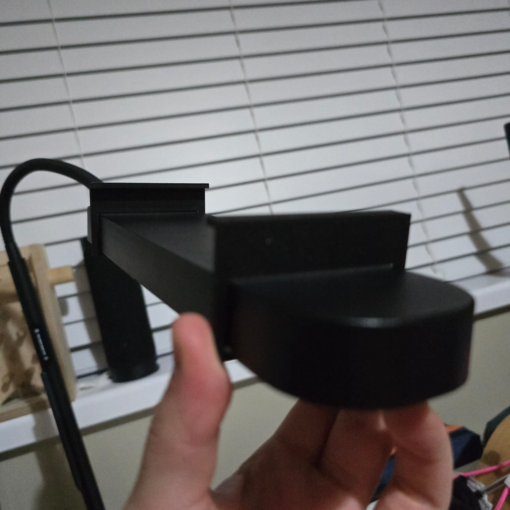 Sliding s24 Ultra lamp clamp