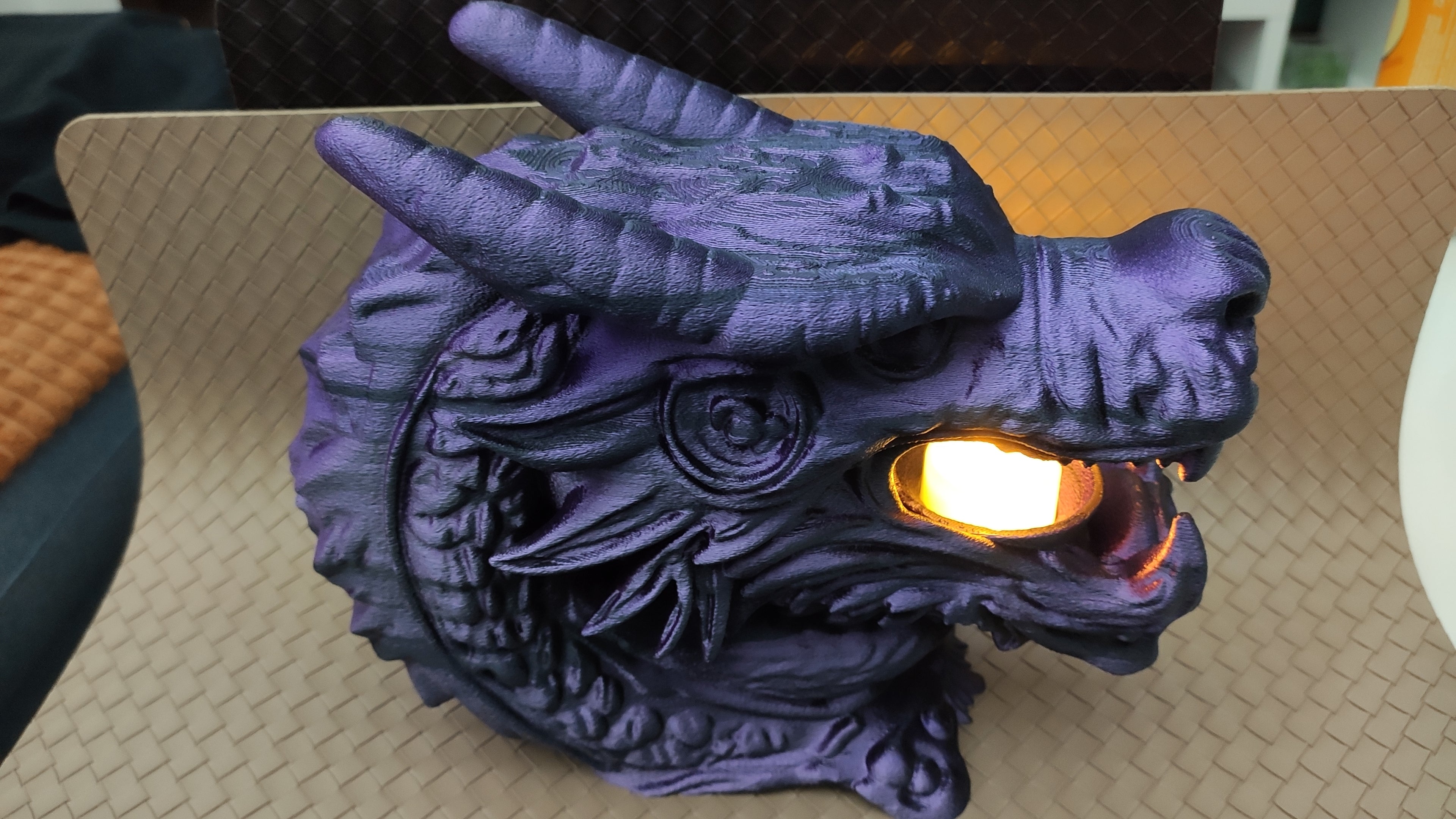 Dragon's Mouth - LED tealight Holder