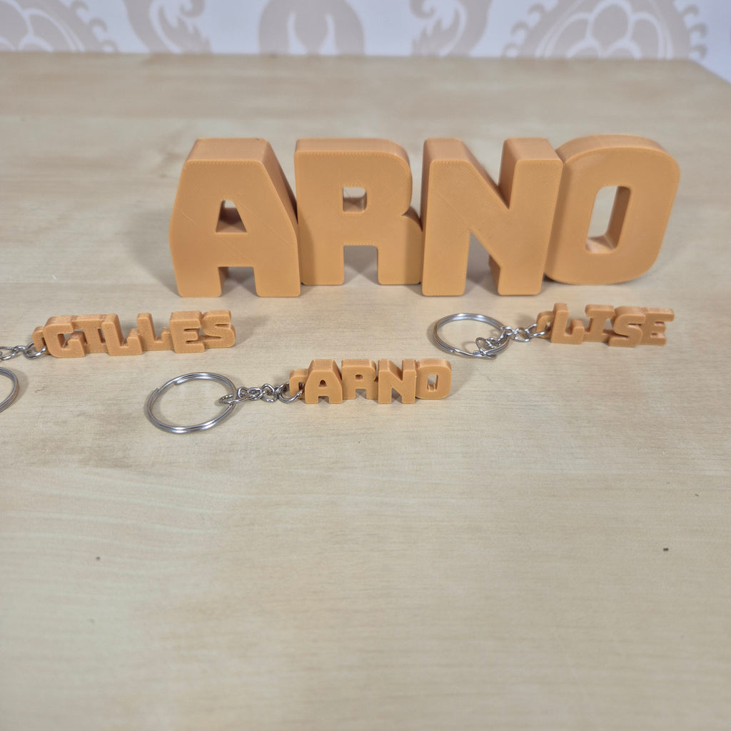 Customizable Name Keychain with Adjustable Spacing