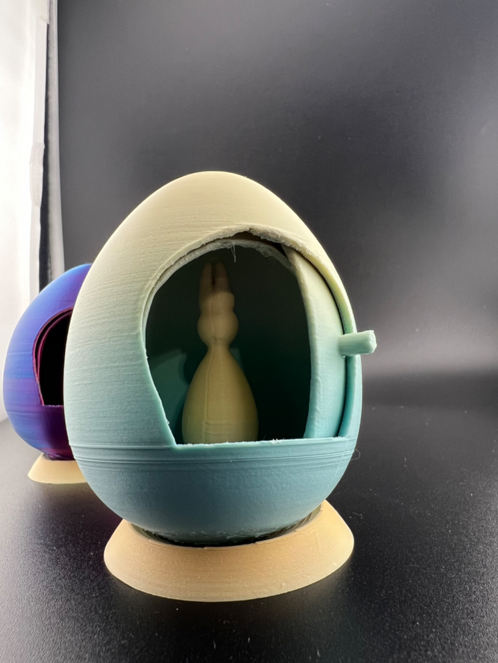 Super easy print Easter House Egg door opening