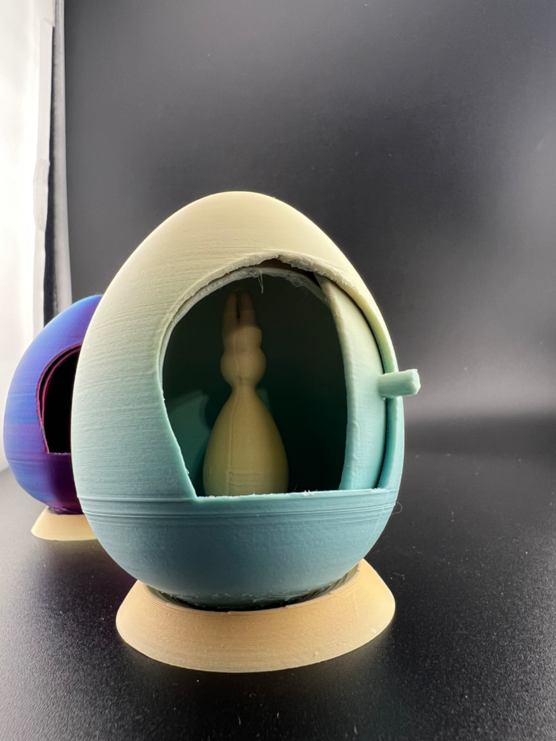Super easy print Easter House Egg door opening