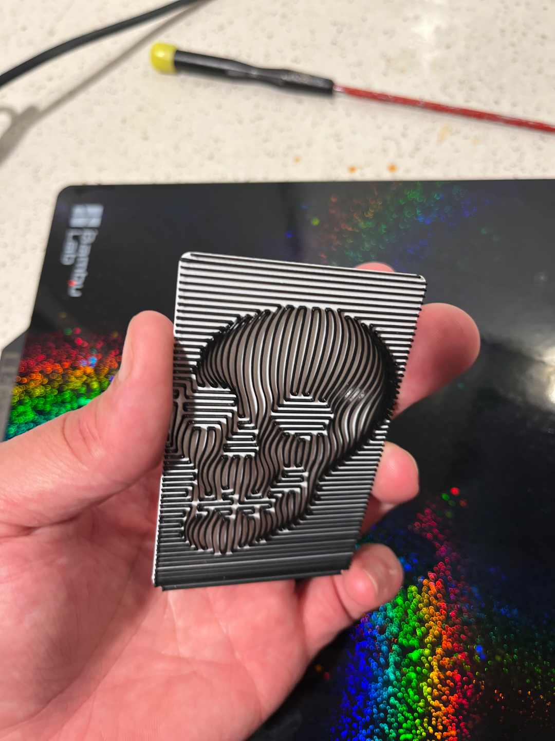Optical Illusion Skull Card