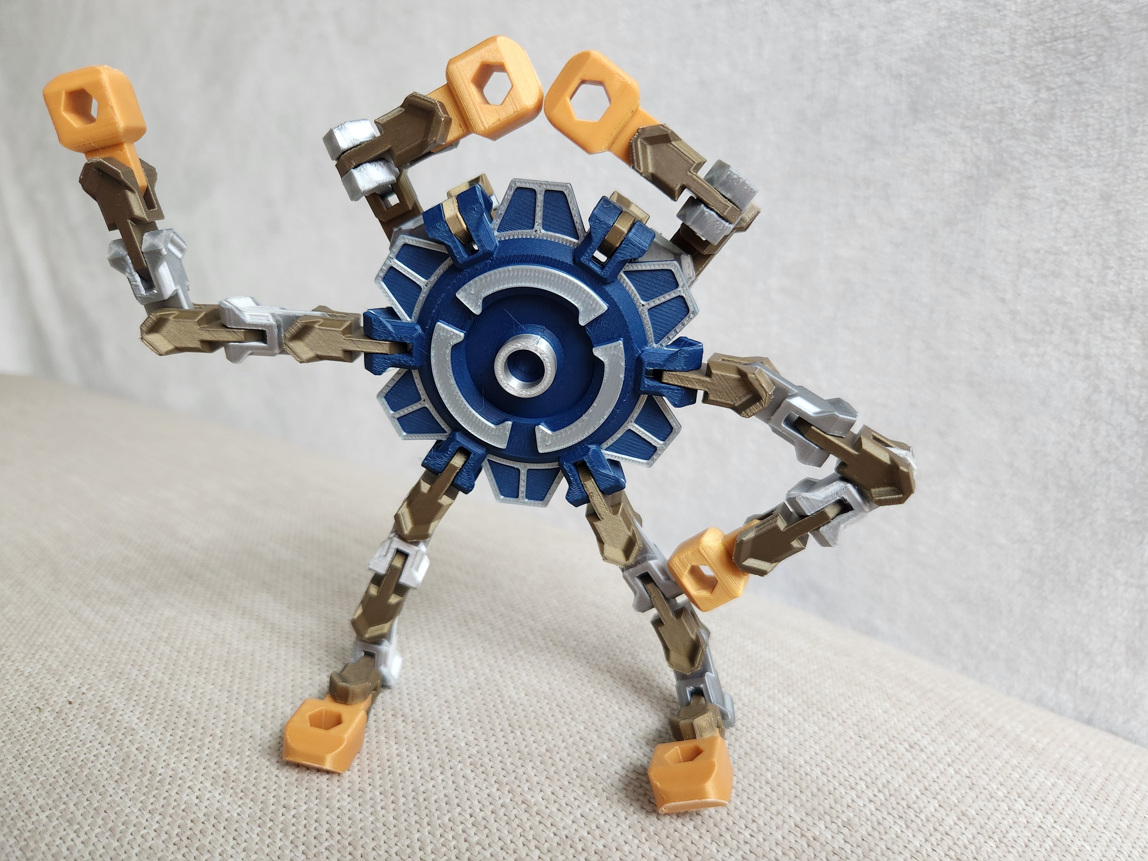 Snap Joint Spinner Dude