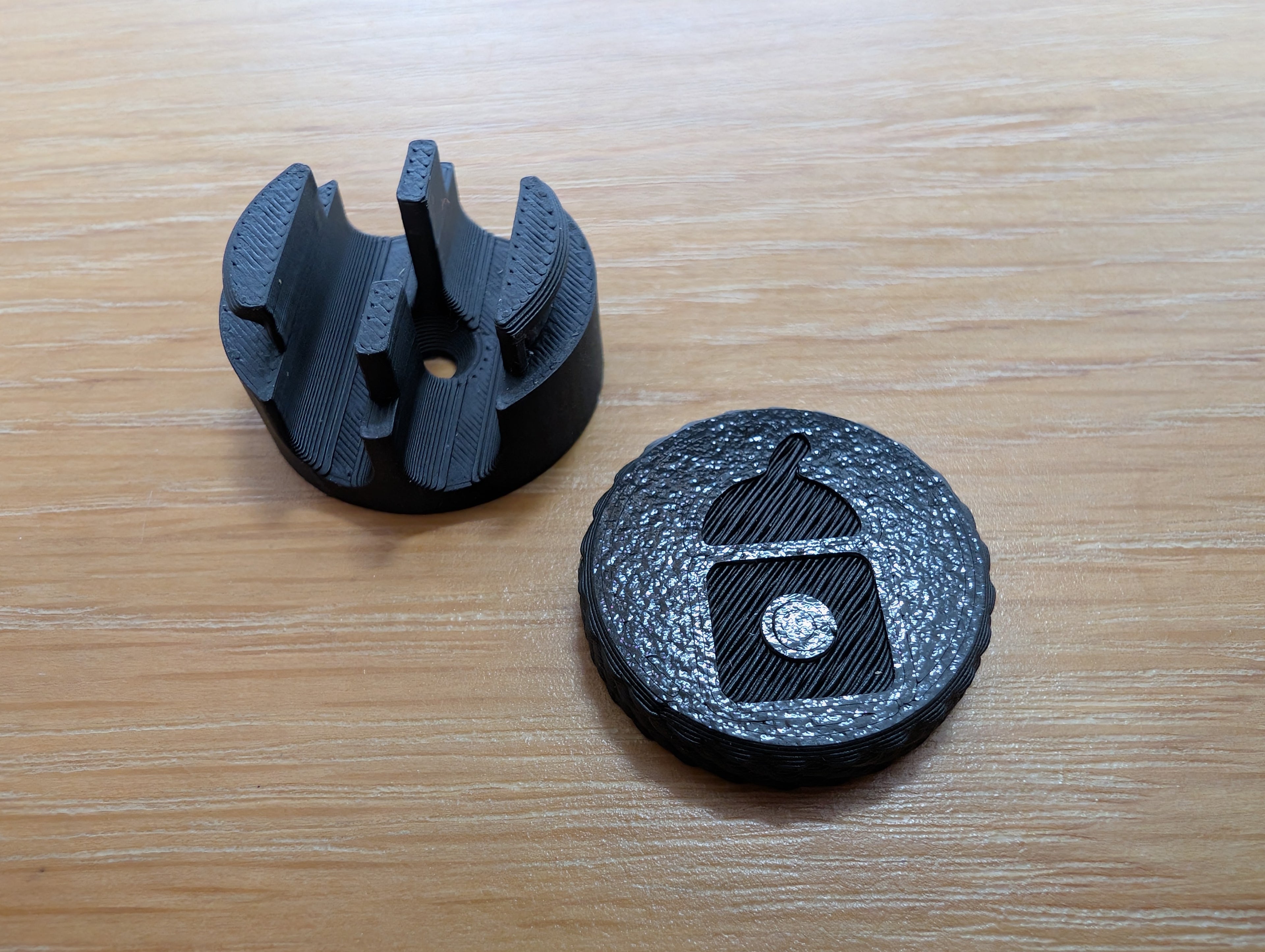 Squirrel Grip - a versatile, modular cable clip