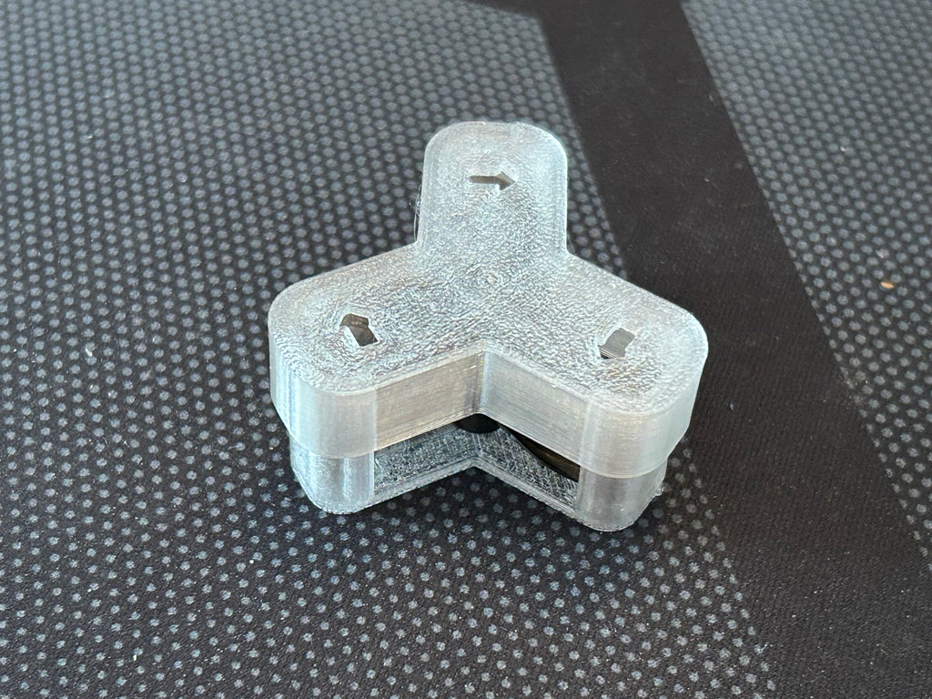 Triblade Prop Box (1.6"/40mm | 5" | parametric)