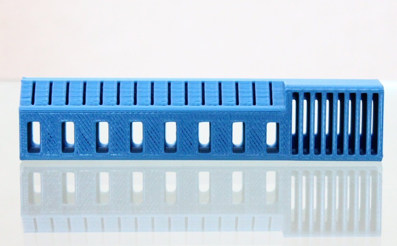 USB, SD and MicroSD holder for wide USB sticks
