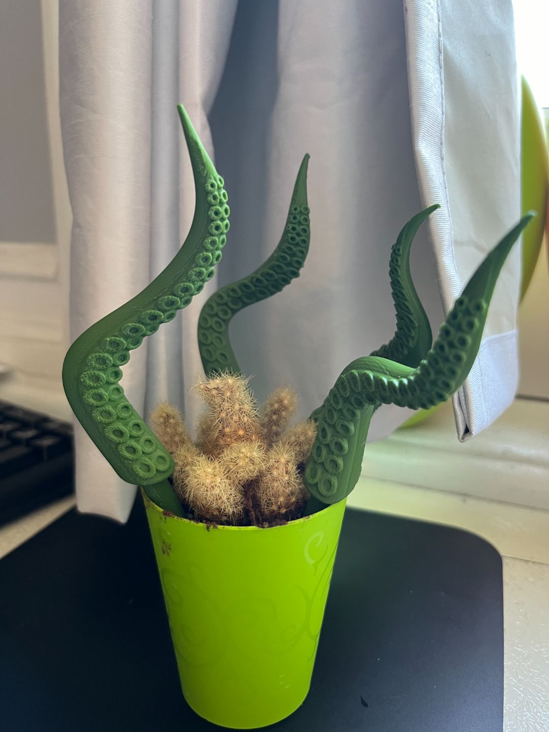 Octopus plant legs accessories