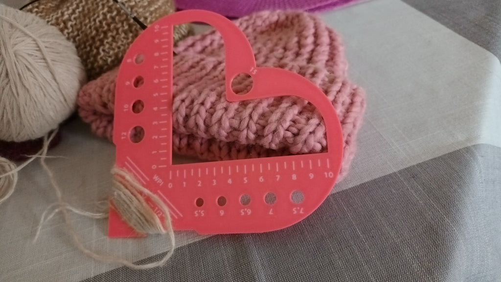 Heart Knitting Gauge & WPI Tool (3-Swap/0-Waste)