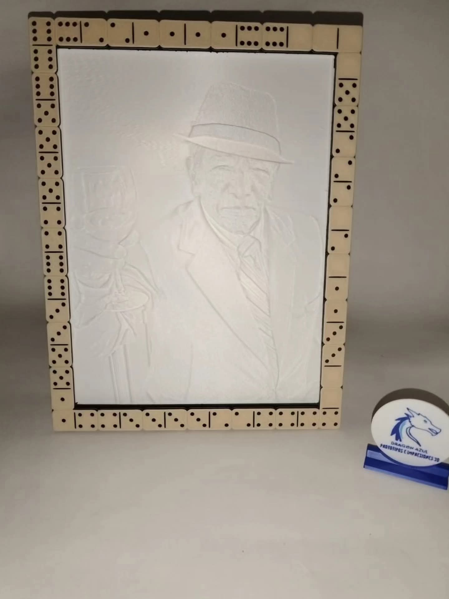 Marco con piezas de Domino para foto de 152x220 cm