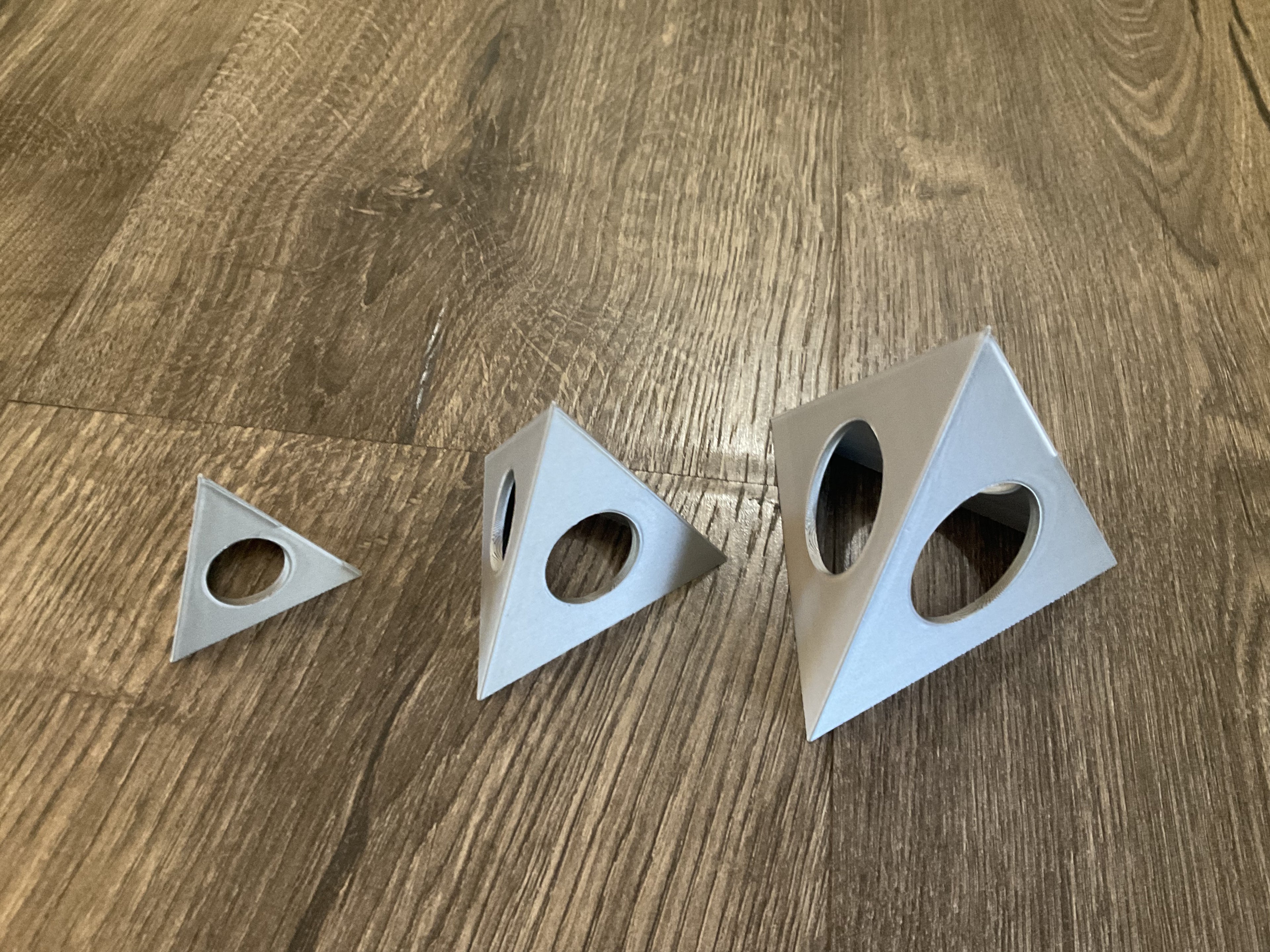 Customizable Painter's Pyramid Free to Sell