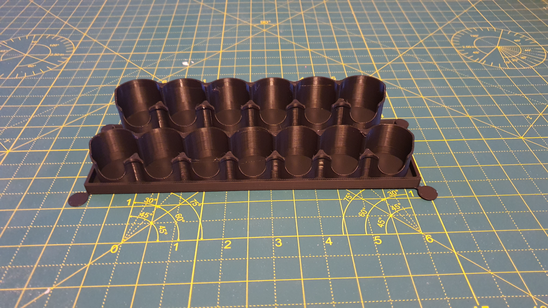 Table Top Paint Rack