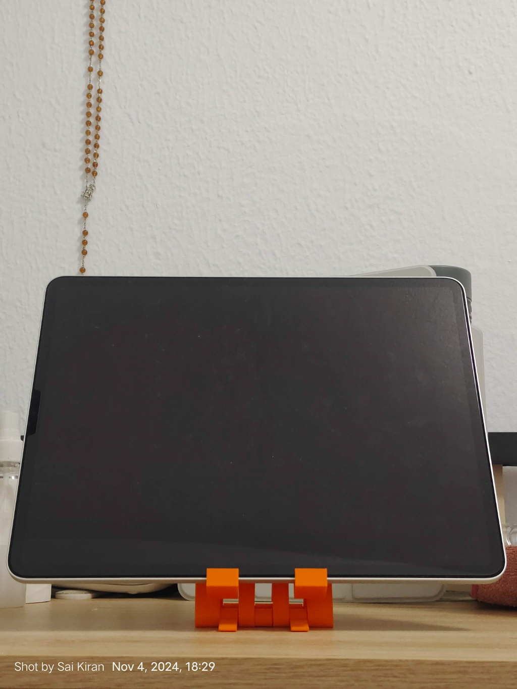 Angle adjustable Phone/IPad stand for video calls