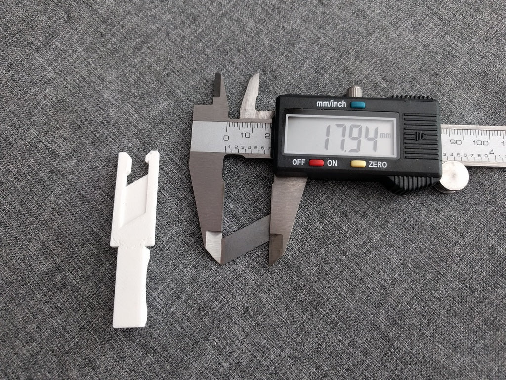 Filament cutter (only 18mm snap off blade needed)