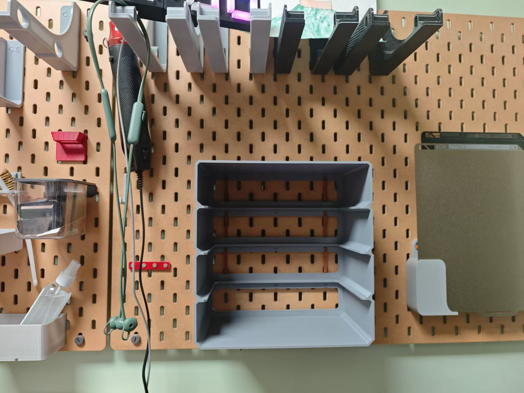 Parametric Shelves for Modern Gridfinity Case