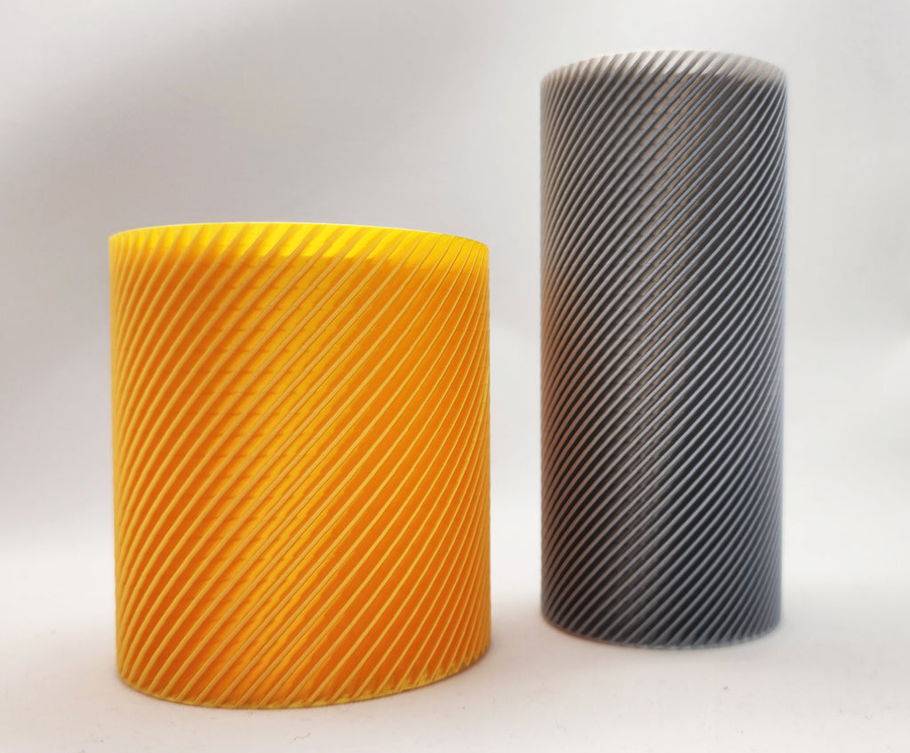 ⇗⇗ Mesmerizing Vase Set - Twisted