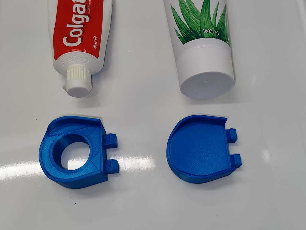 Toothbrush holder