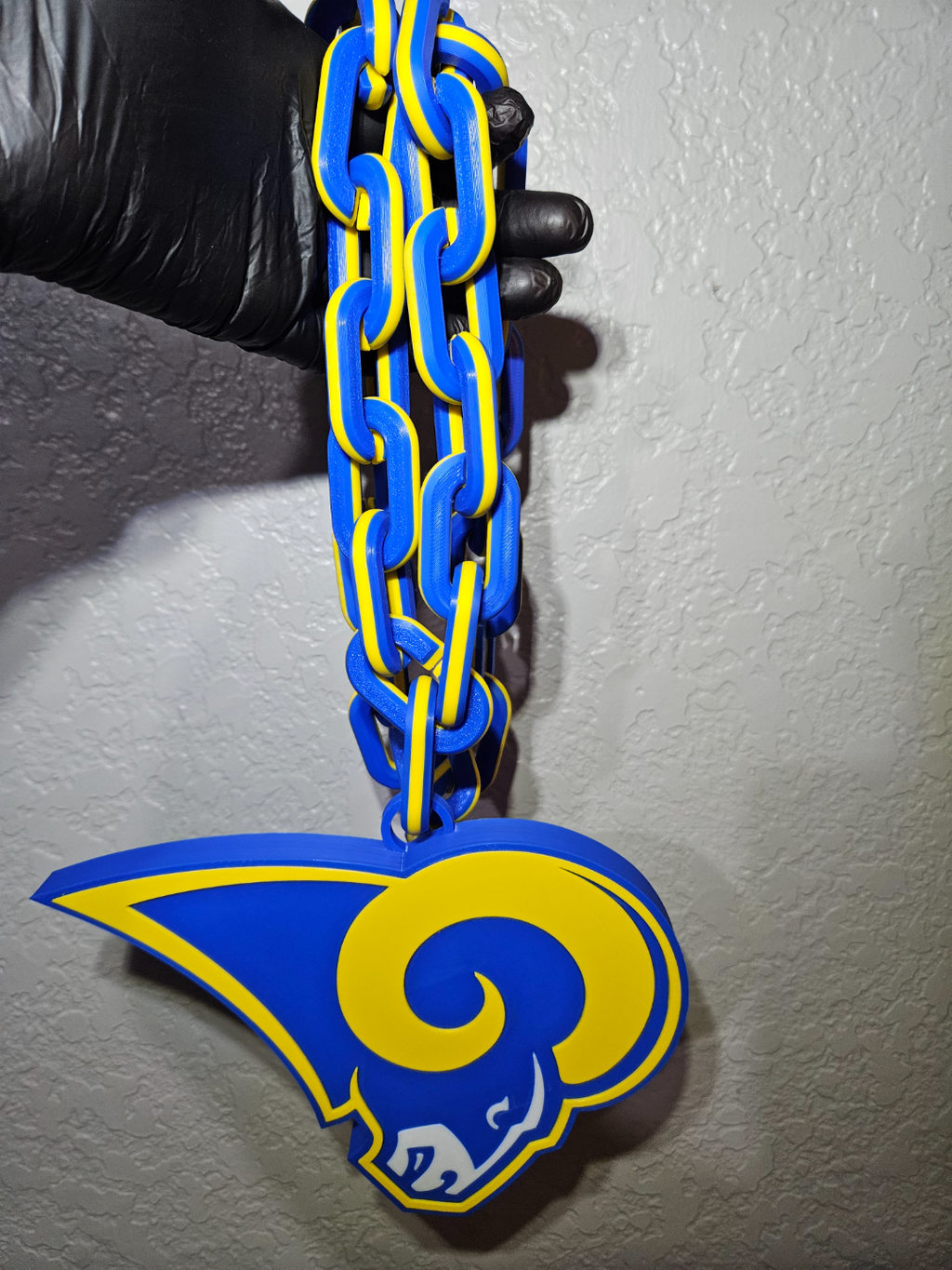 Los Angeles Rams Old Logo Big Emblem and Chainlink