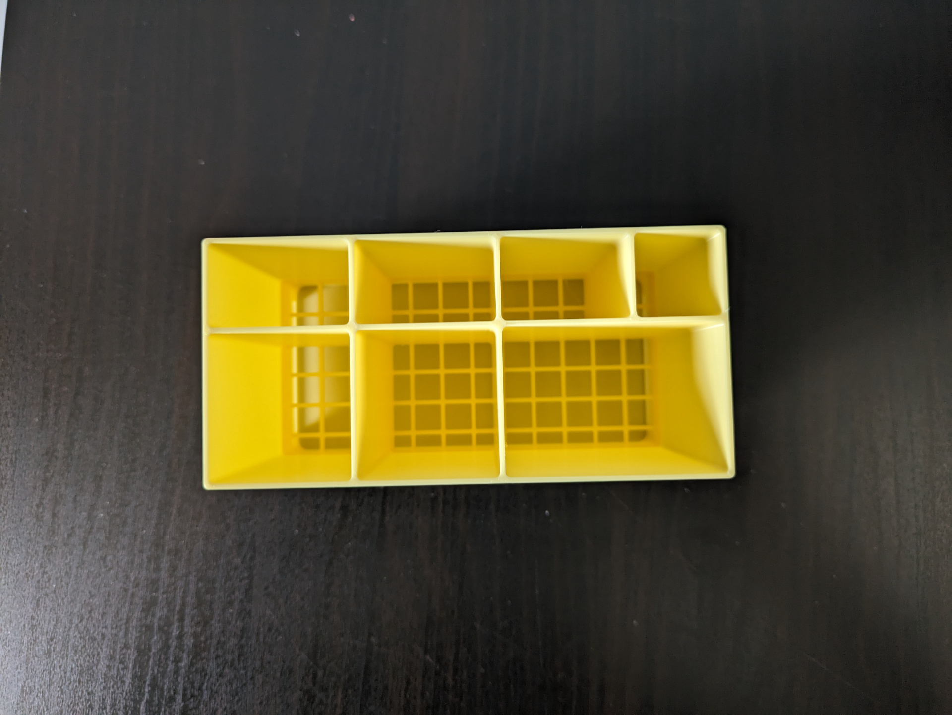 Customizable Toothbrush Holder with drip tray