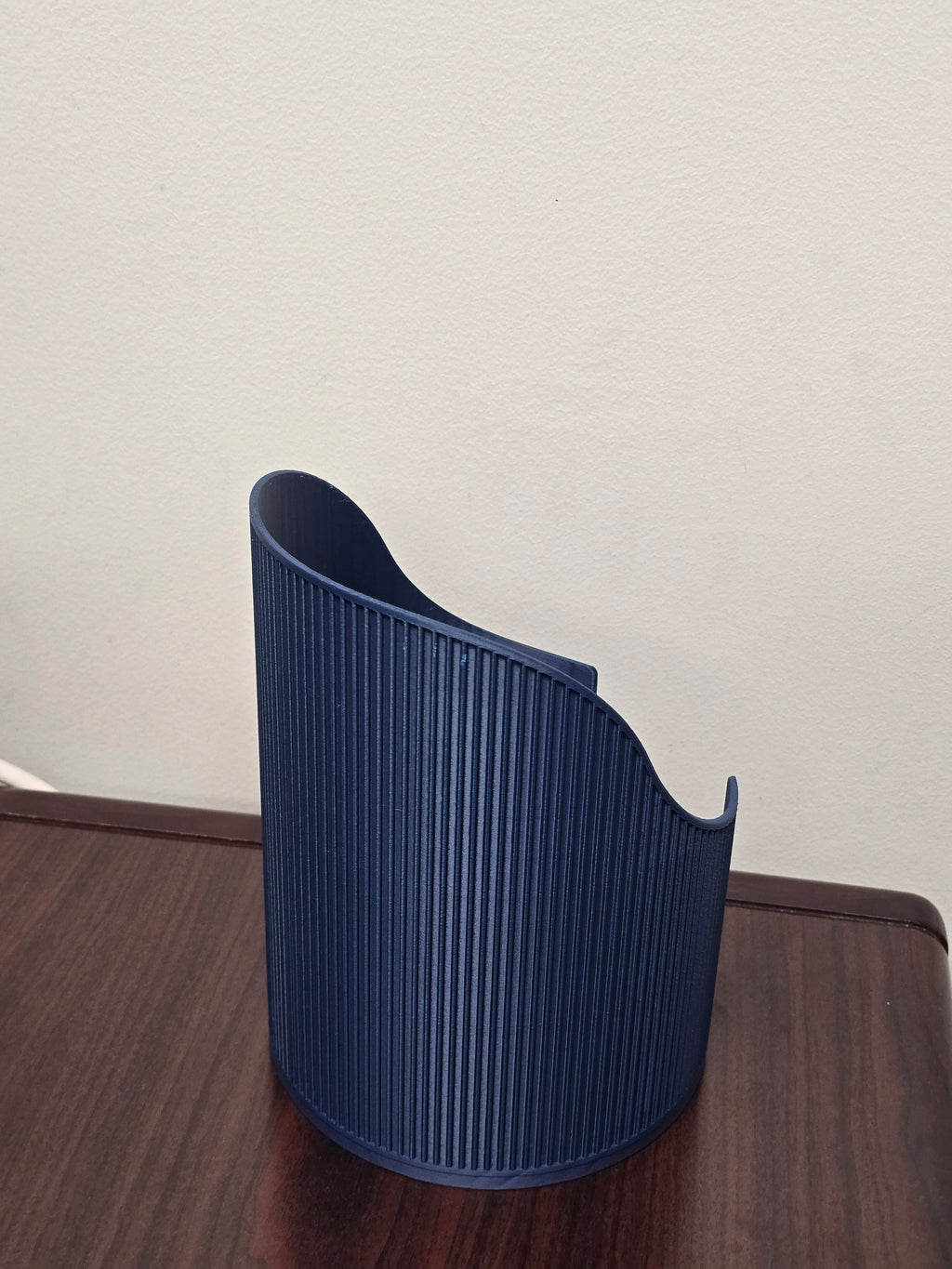 Rolla - Paper Towel Holder