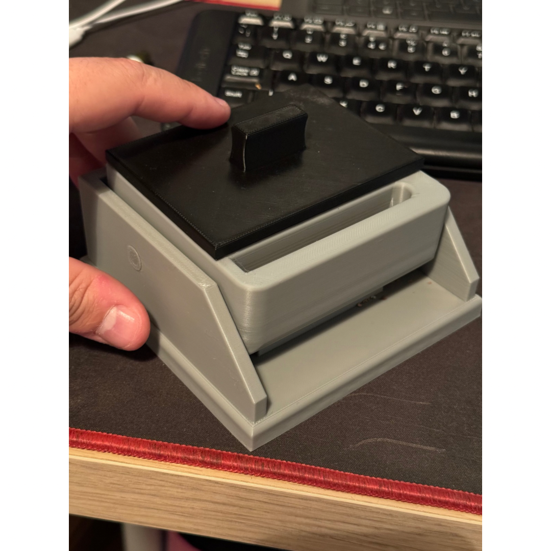 Cigarette box with lift feature