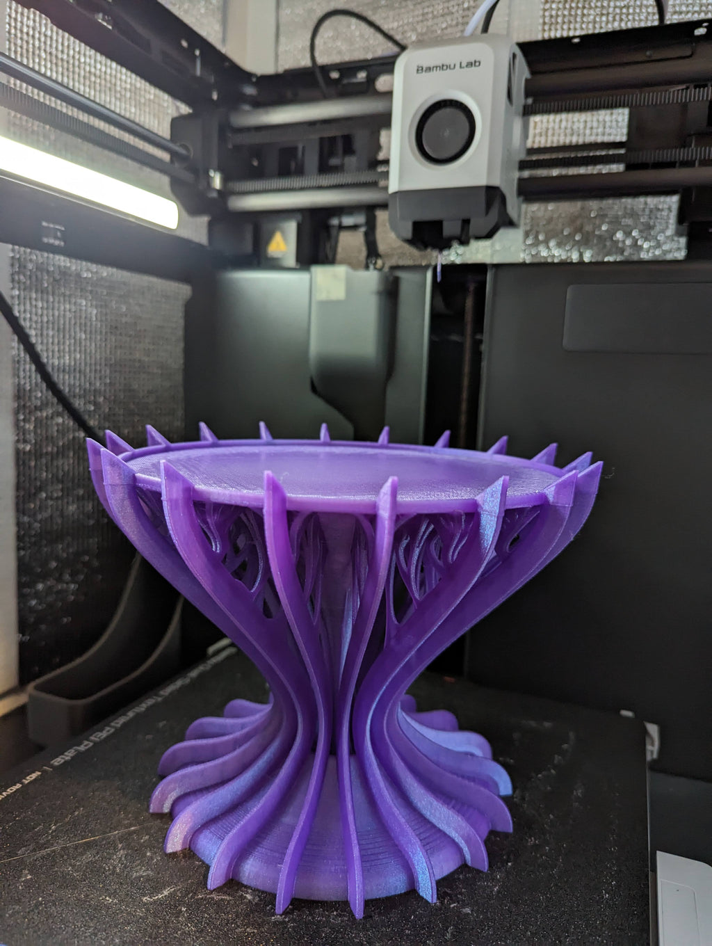 Art-Nouveau Cake Plate (no supports required)