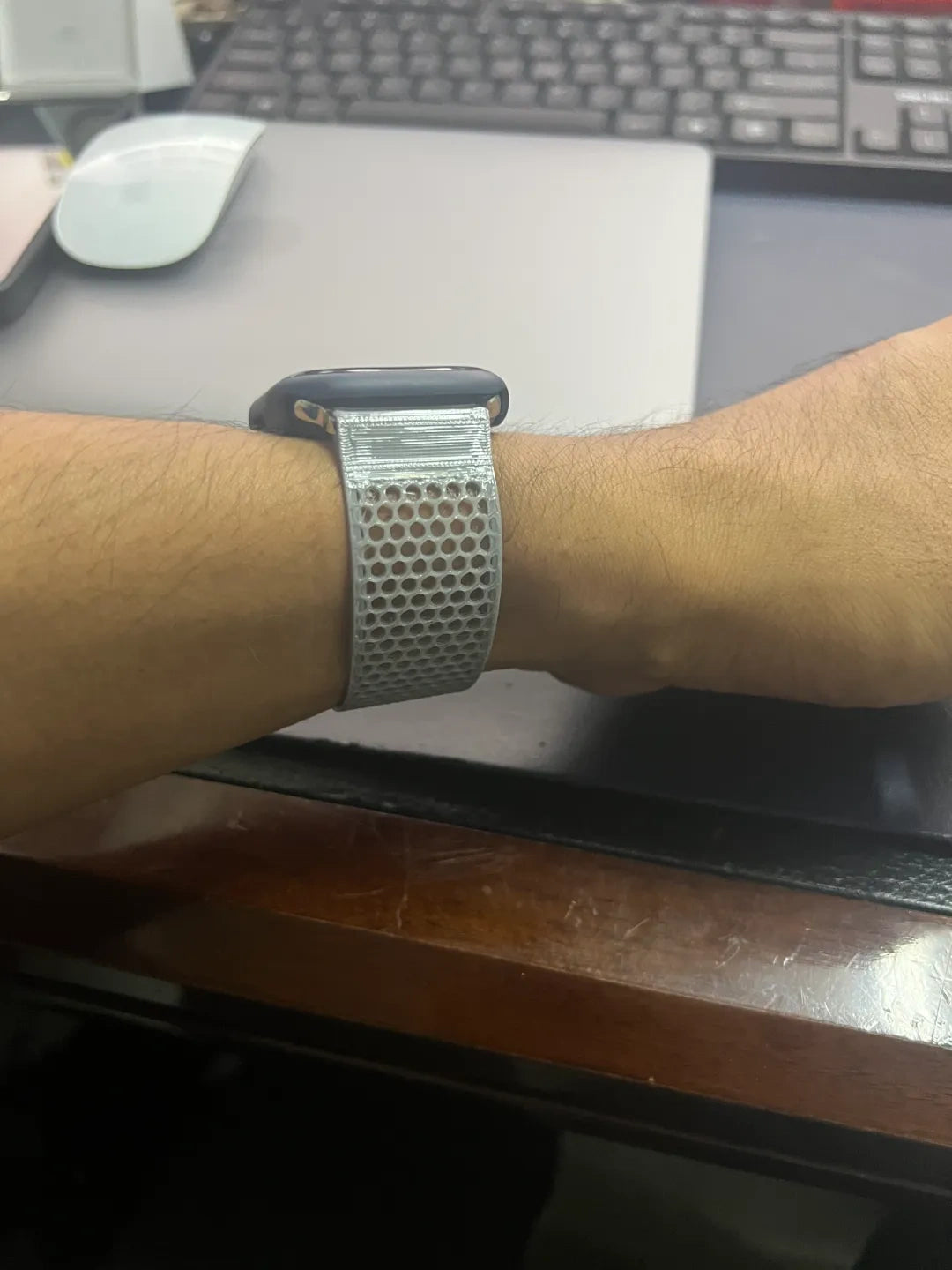 iWatch45mm镂空表带
