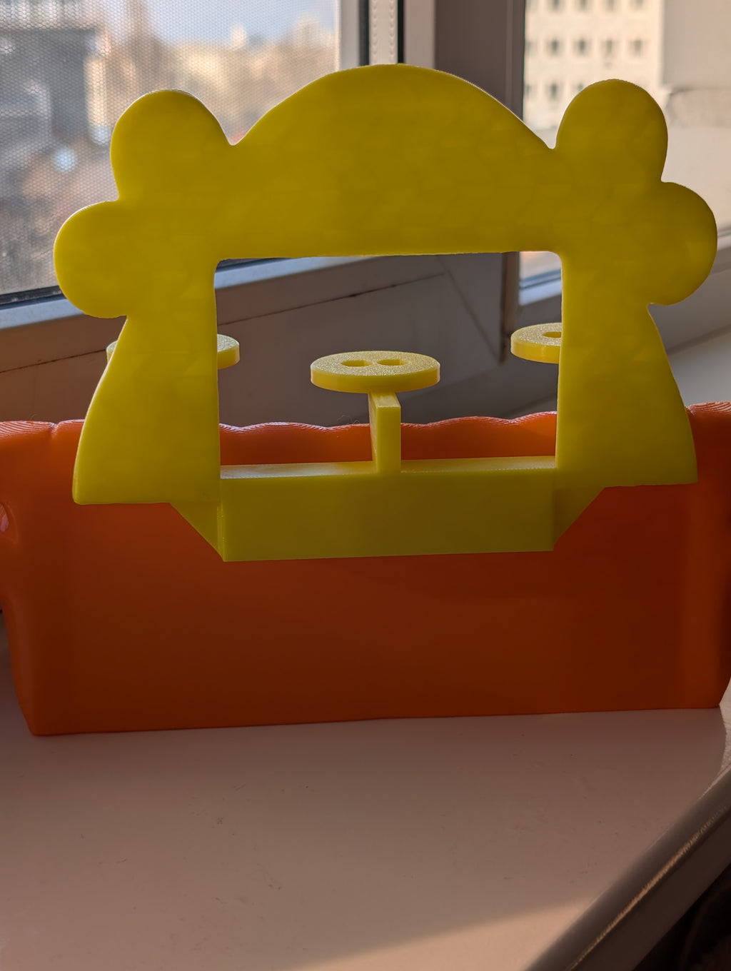 FRIENDS couch for McDonalds figures