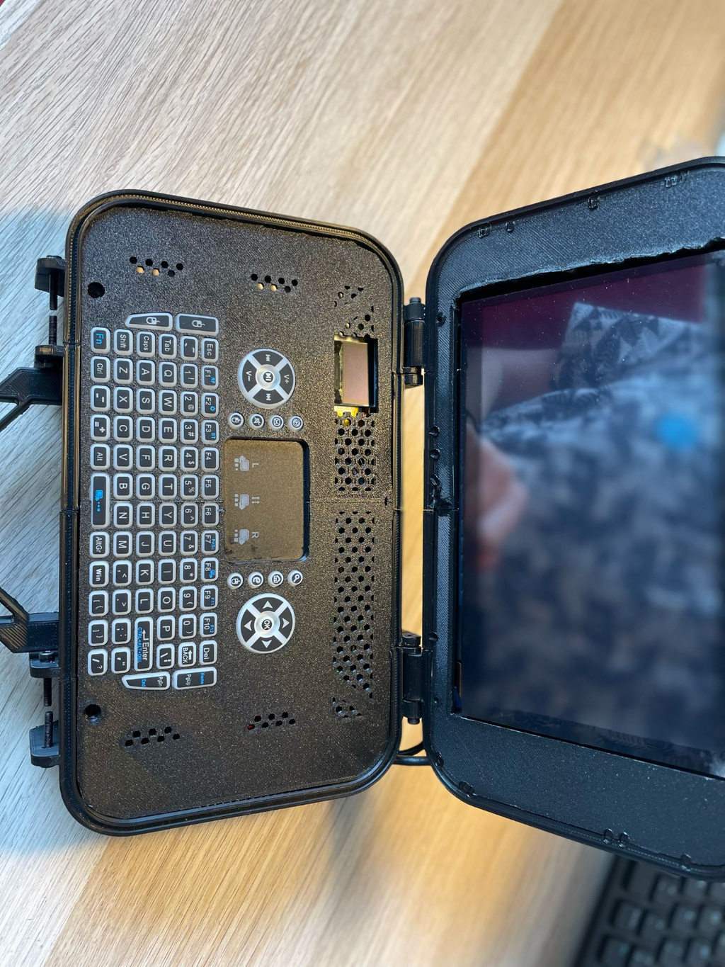 rugged raspberry pi laptop