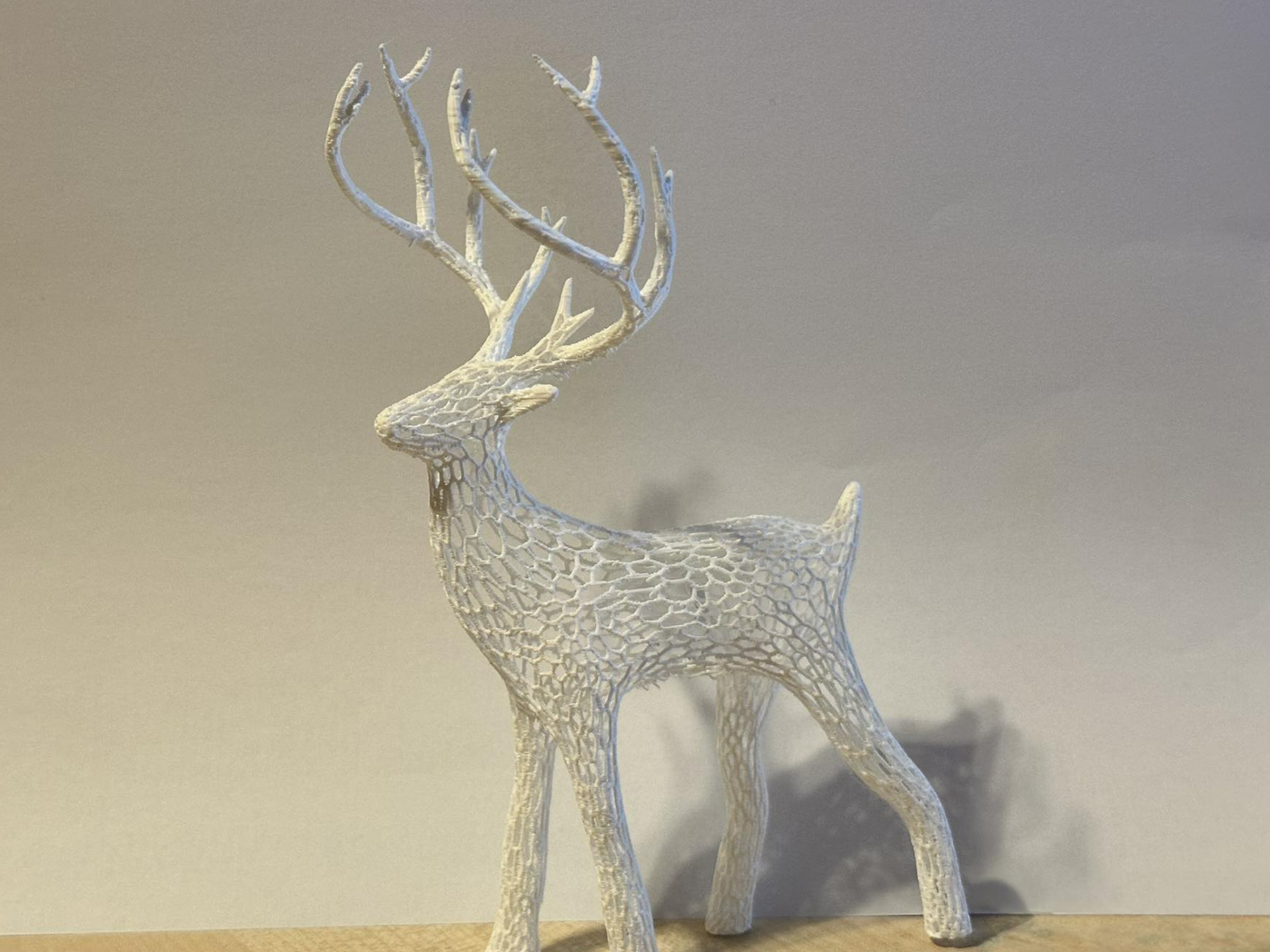 Voronoi Holiday Christmas Deer