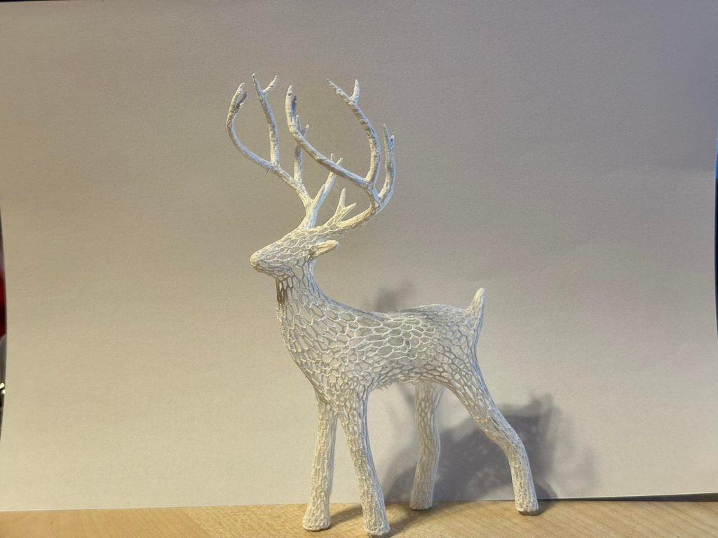 Voronoi Holiday Christmas Deer