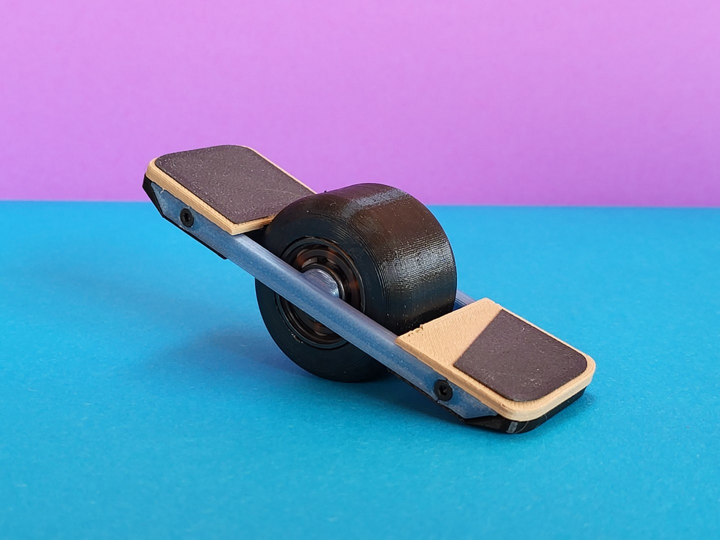 Finger Skateboard (One-Wheeled)