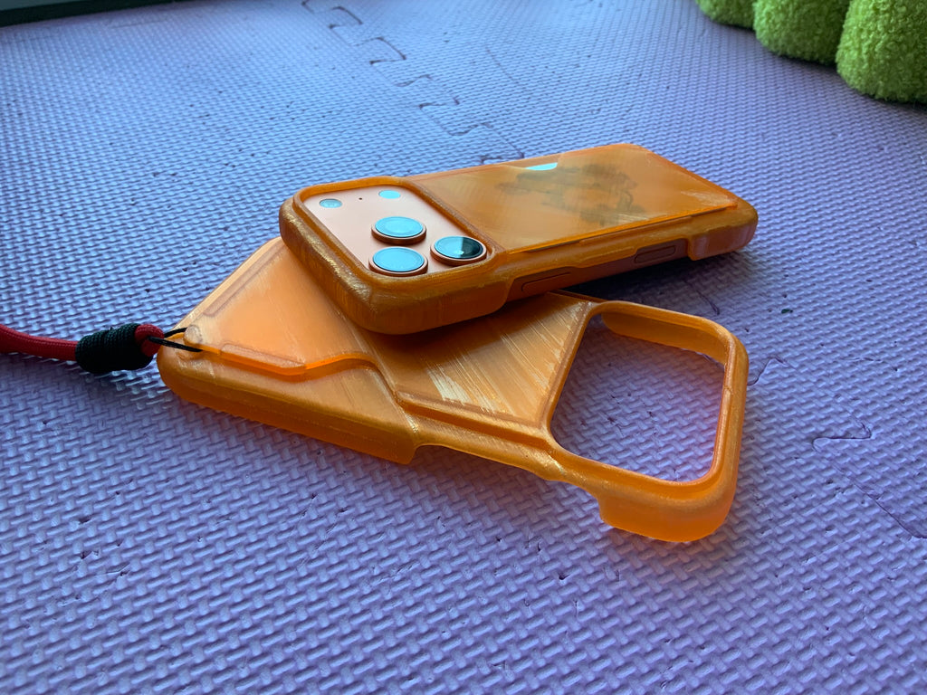 iPhone 17 Pro 手机壳 背后带卡槽