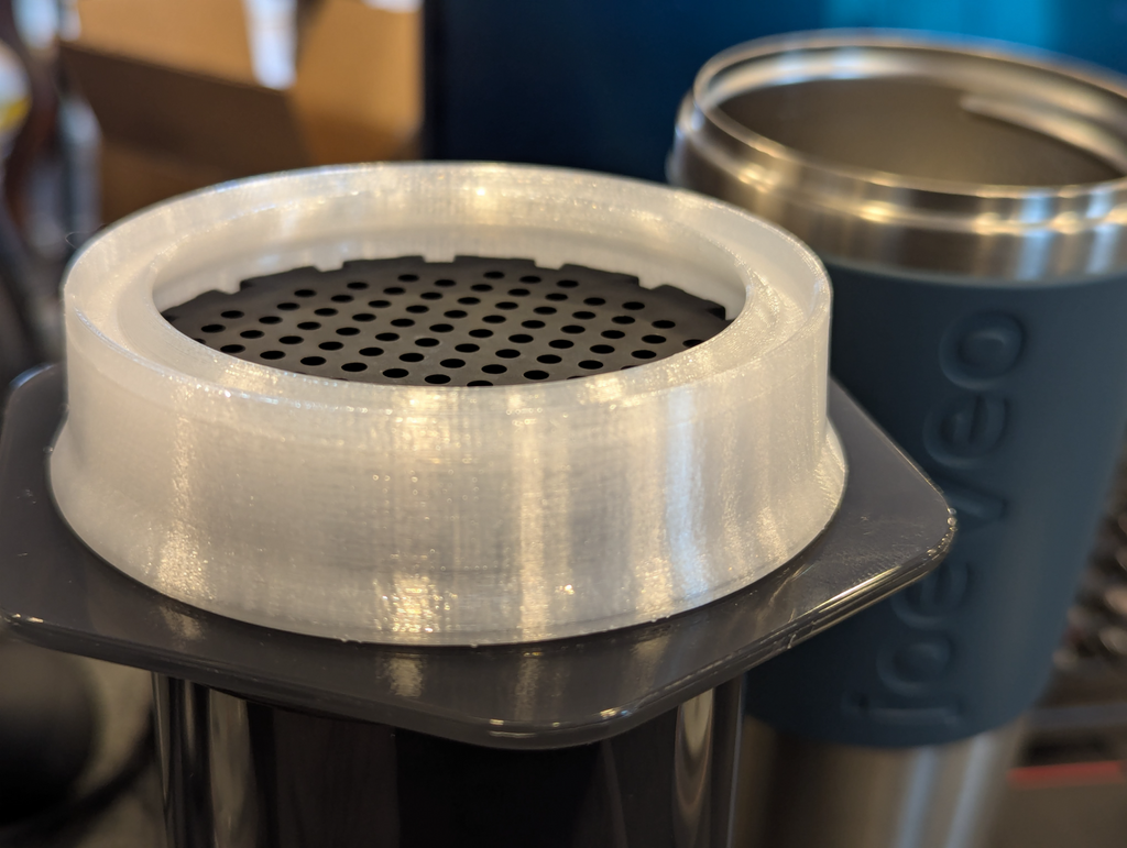 AeroPress XL coffee maker coupler for joeveo mug