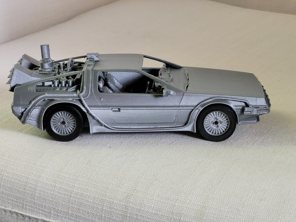 Delorean - Back to the Future (RELOADED)