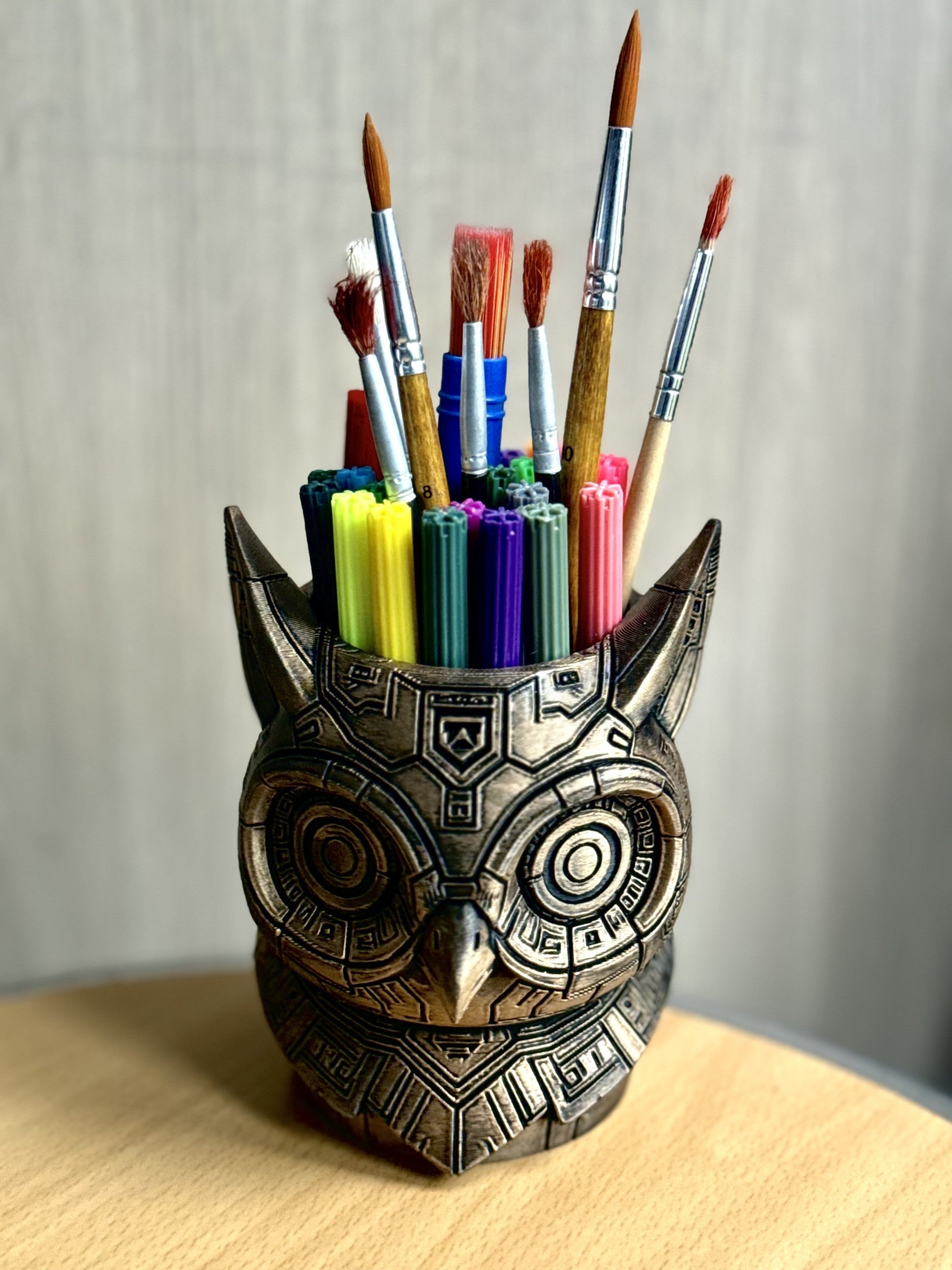 Grindle–Cyberpunk Owl of Creativity-Commercial use