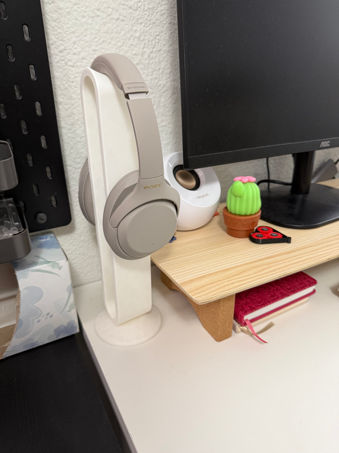 Very Tall Headphone Stand