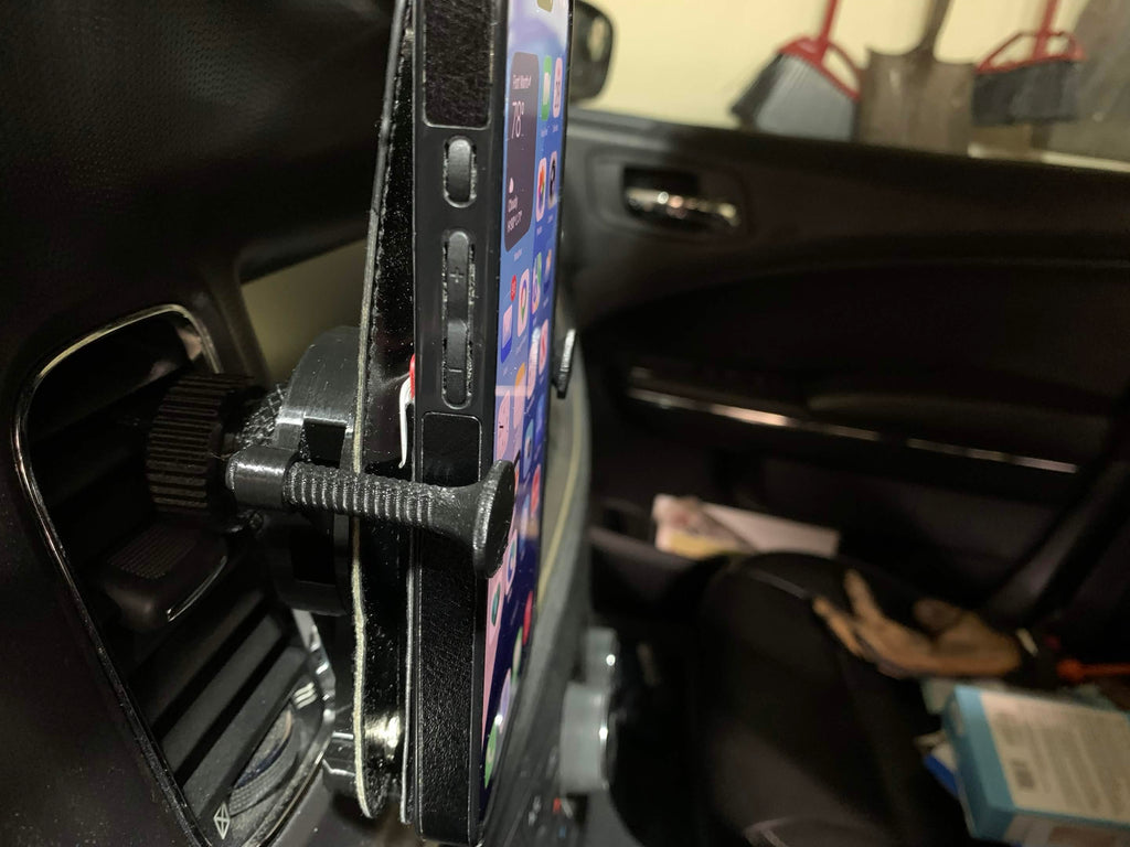 Universal Car Phone Mount v3