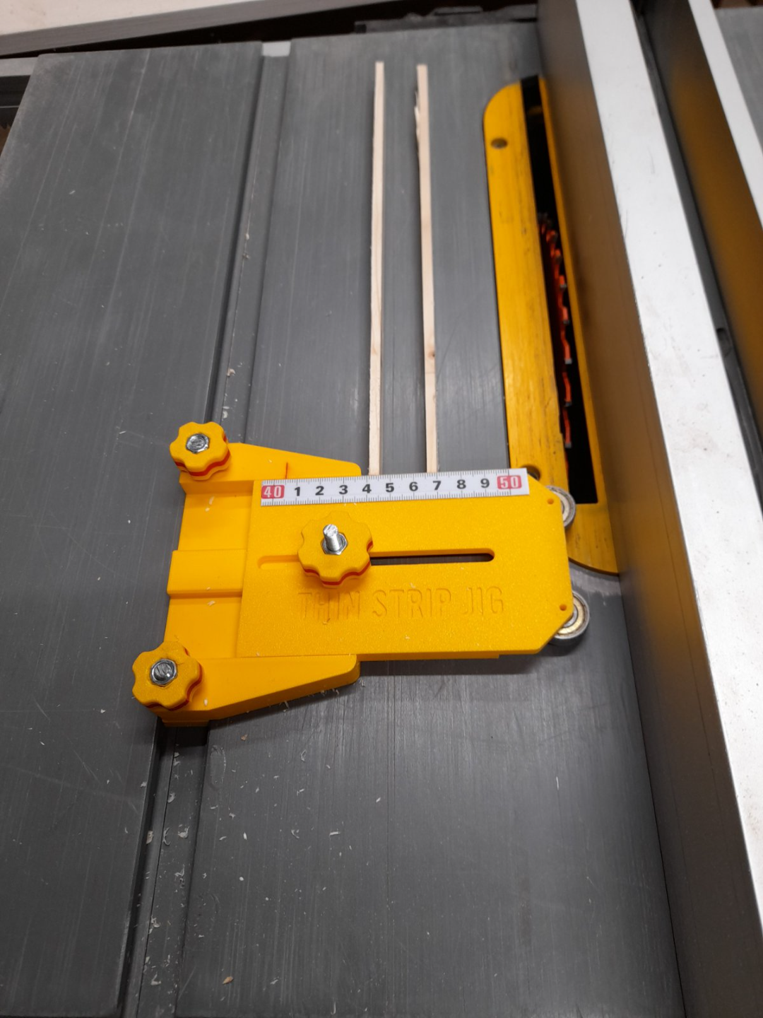 Thin Rip Table Saw Jig Dewalt
