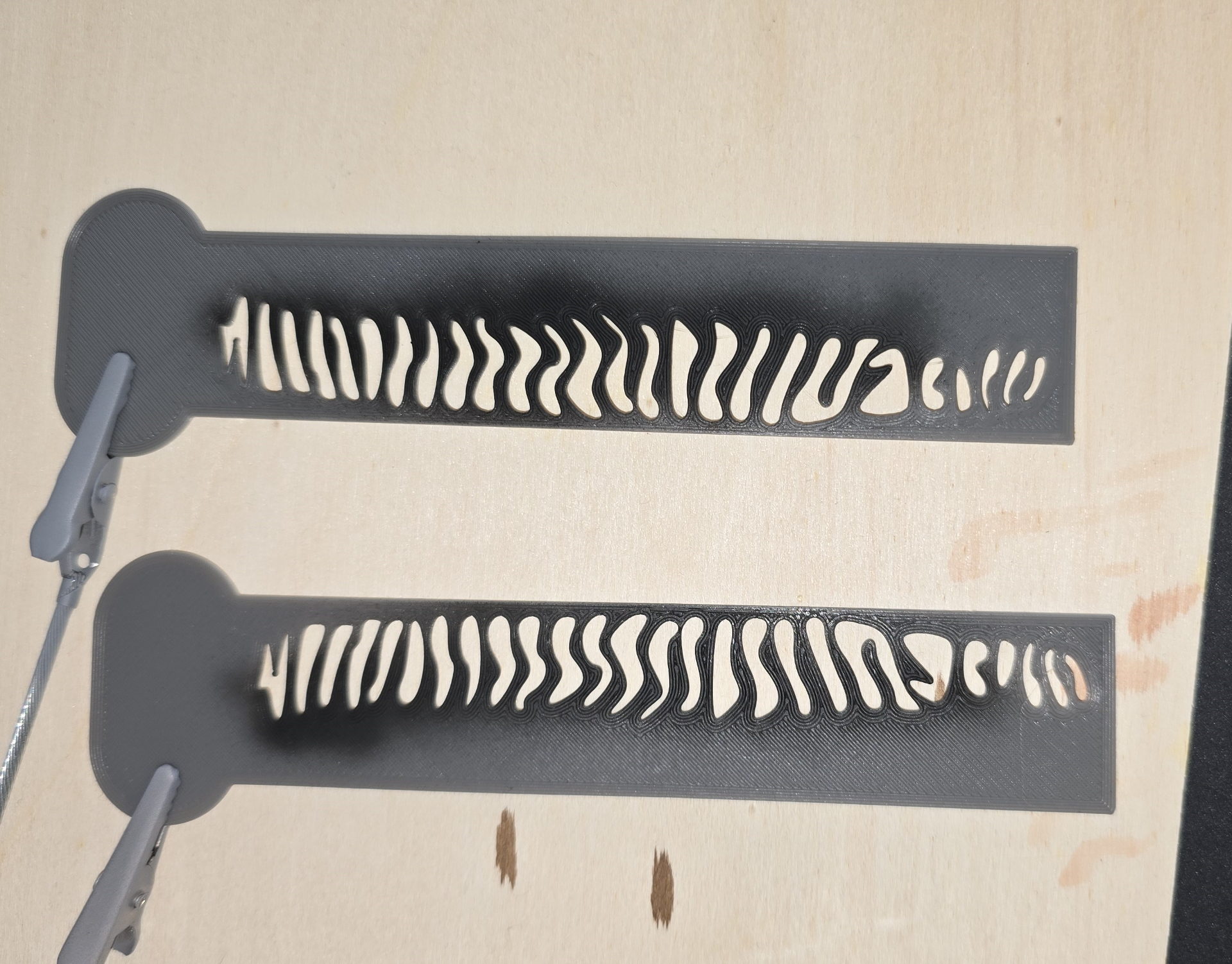 Airbrush mackerel stencil